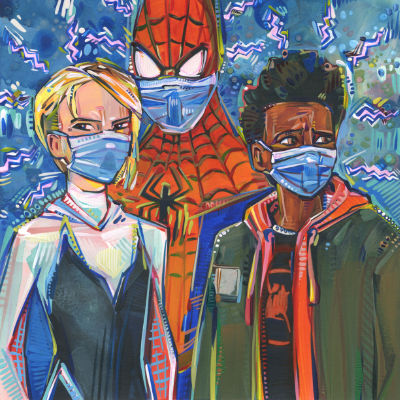Gwen Stacy, Peter Parker, et Miles Morales portent des masques